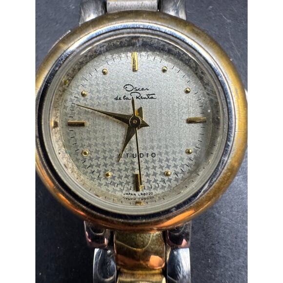 Vintage Oscar de la Renta Studio Two-Tone Watch Houndstooth Dial 294-Y121A 25mm